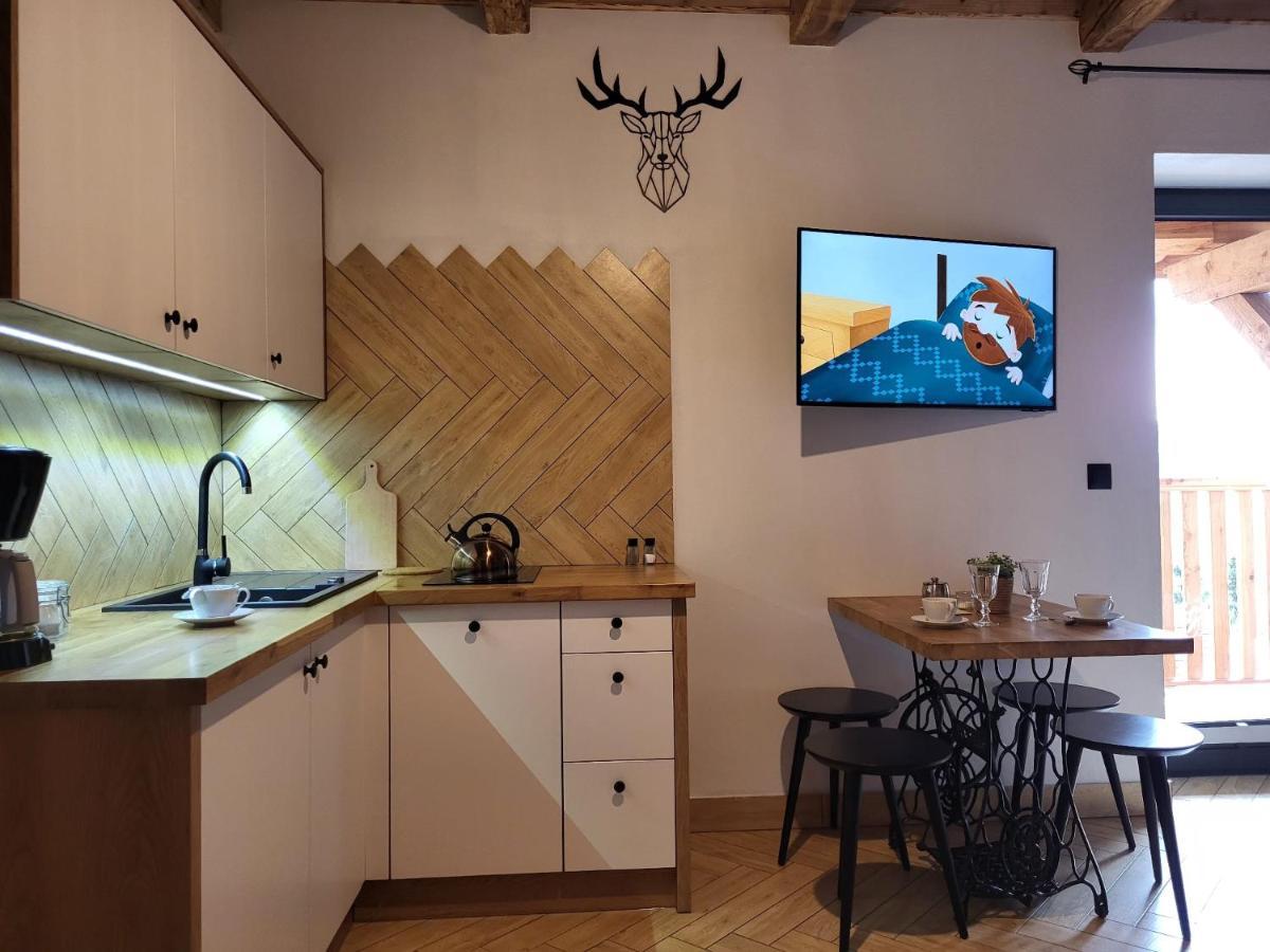 Apartamenty Stylo Істебна Екстер'єр фото