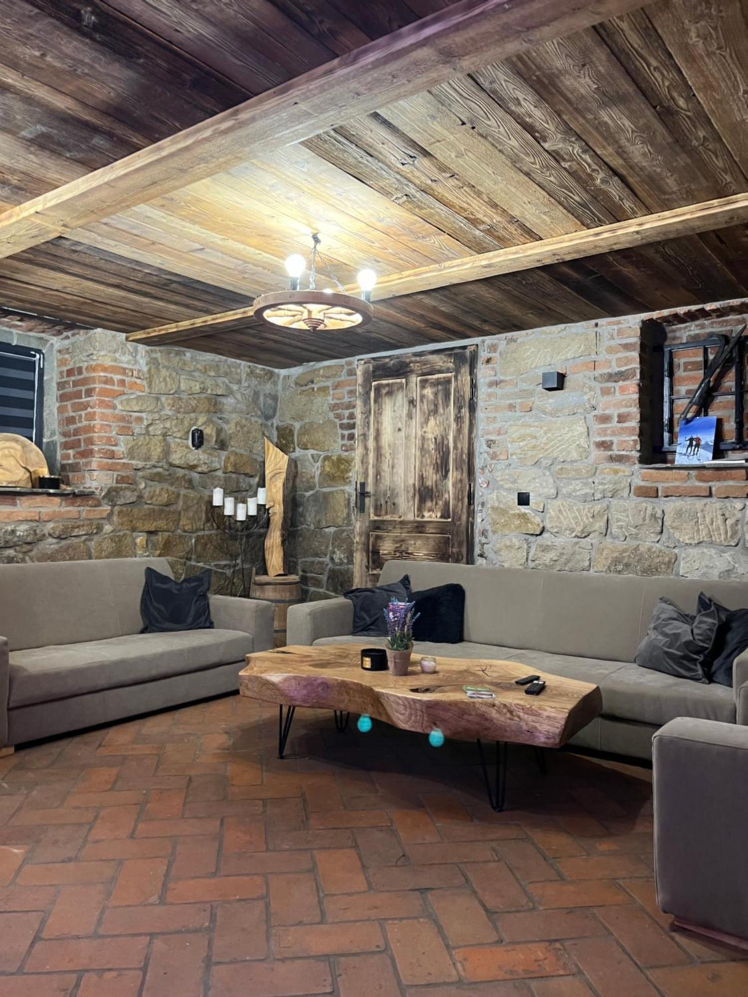 Apartamenty Stylo Істебна Екстер'єр фото